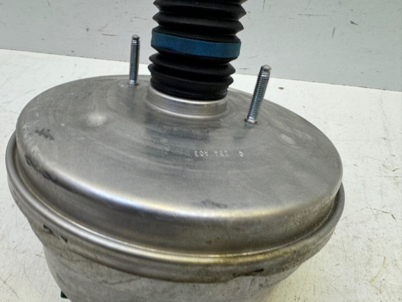 Усилитель тормозов вакуумный