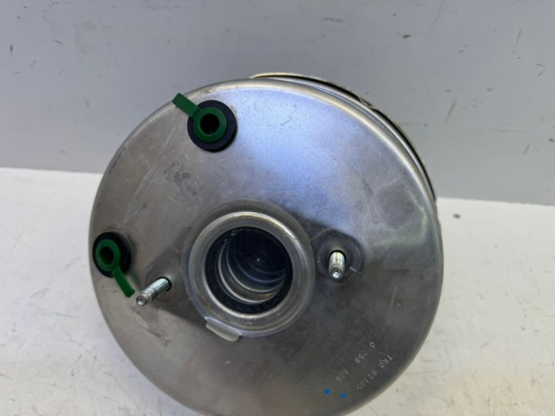 Усилитель тормозов вакуумный