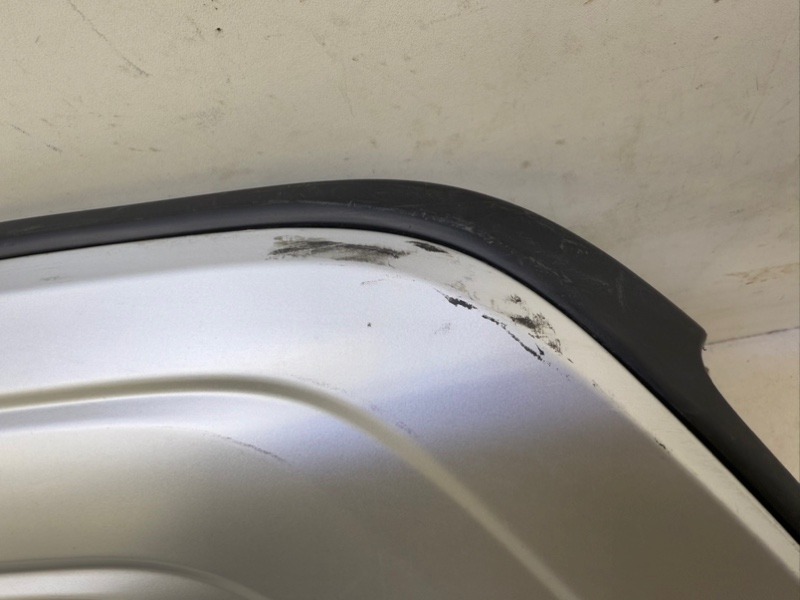 Спойлер заднего бампера