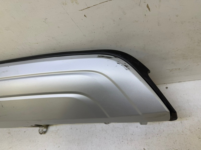 Спойлер заднего бампера