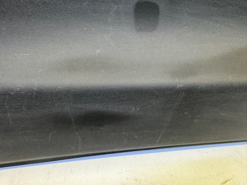 Накладка двери задней правой