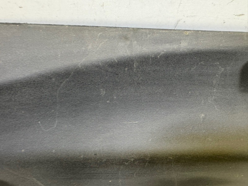 Накладка двери задней правой