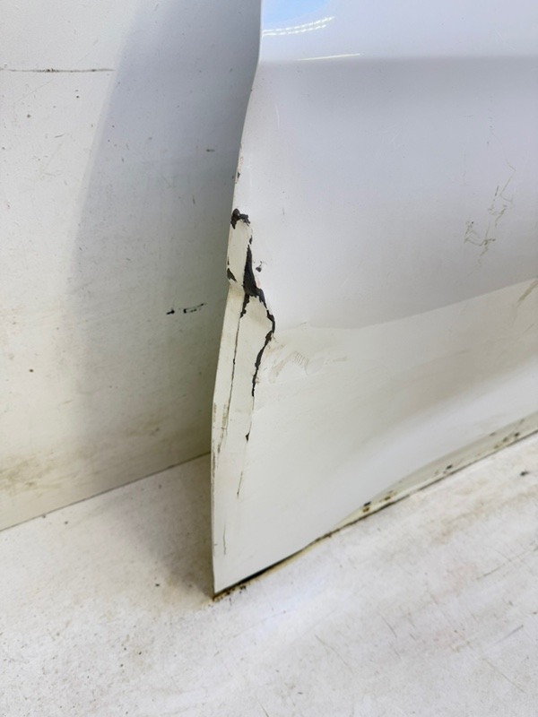 Дверь передняя левая