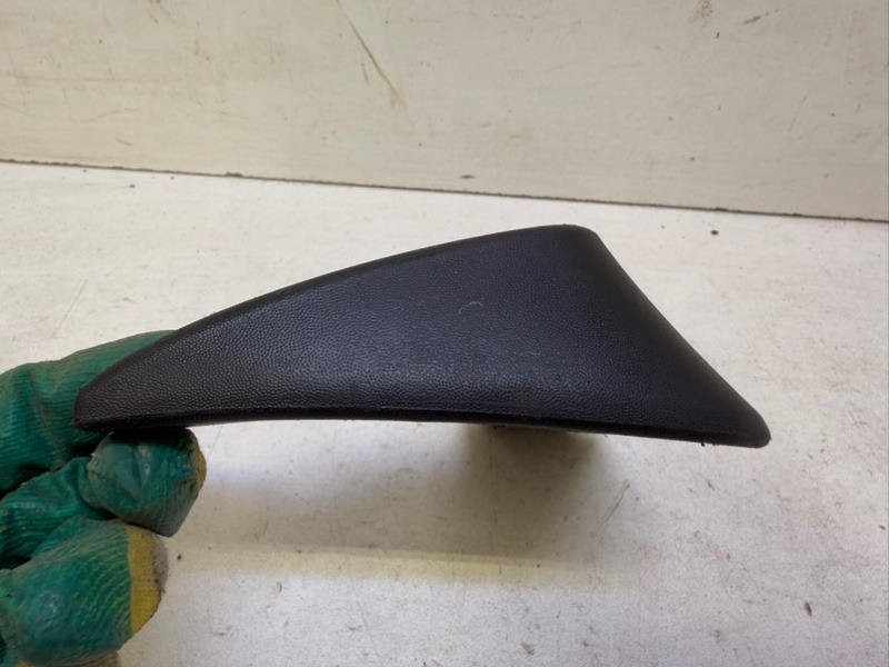 Брызговик задний левый