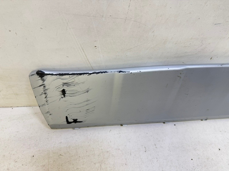 Накладка переднего бампера