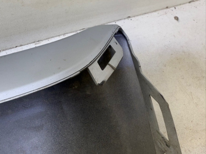 Накладка переднего бампера