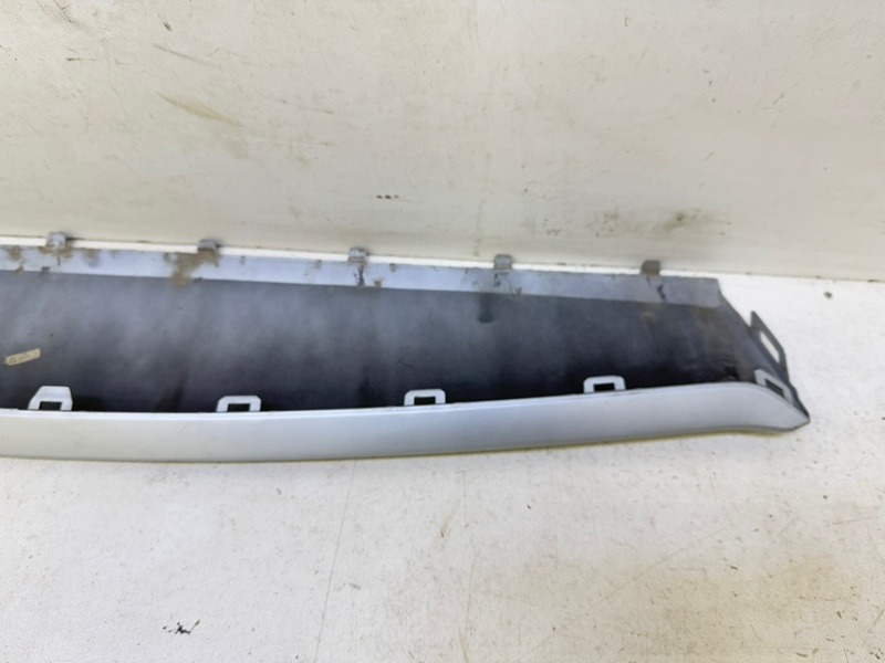 Накладка переднего бампера