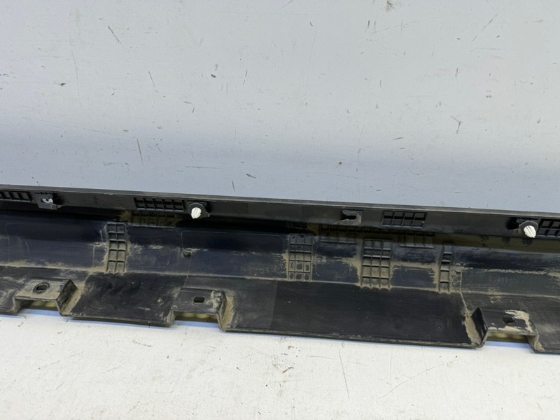 Накладка на порог (наружная)