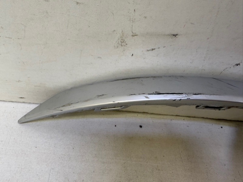 Молдинг заднего бампера левый