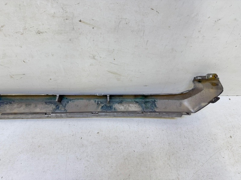 Накладка на решетку радиатора