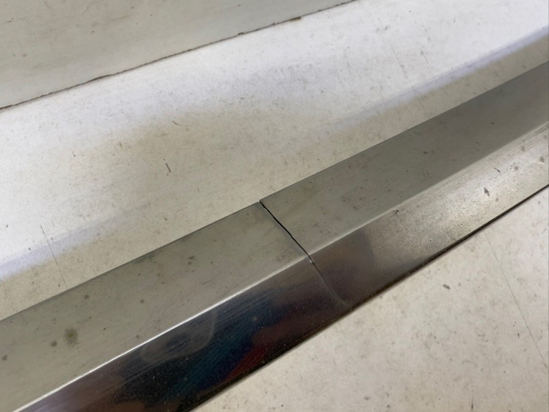 Накладка на решетку радиатора