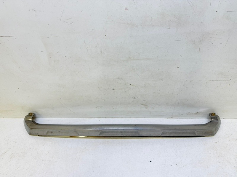 Накладка на решетку радиатора