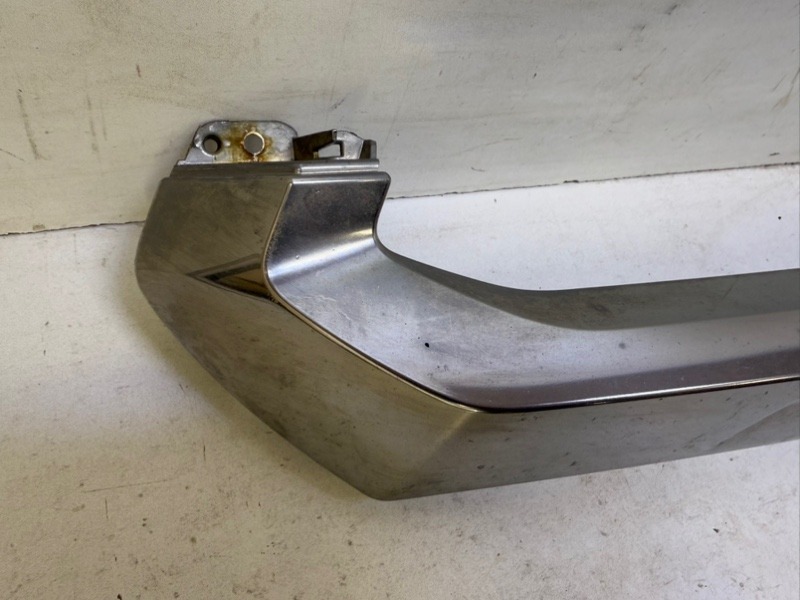 Накладка на решетку радиатора