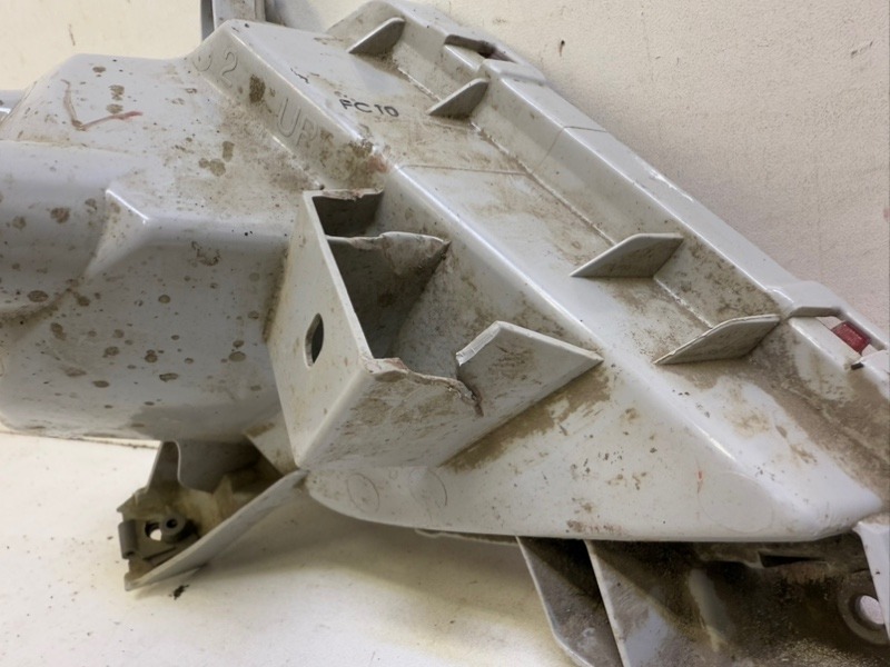 Фара противотуманная правая