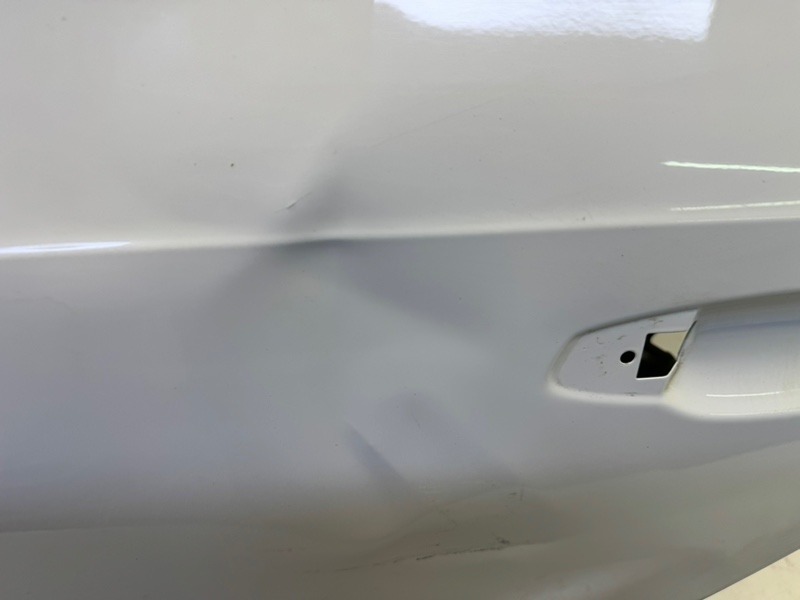 Дверь задняя левая