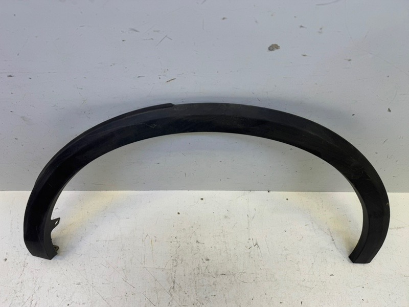 Накладка заднего крыла левого