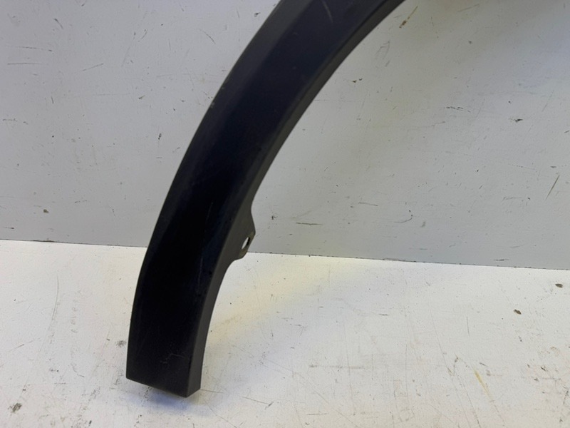 Накладка заднего крыла левого