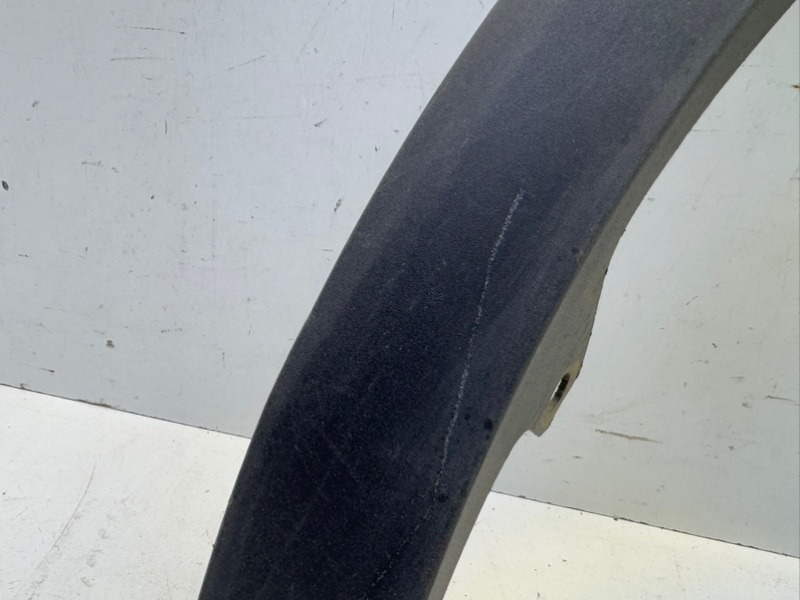 Накладка заднего крыла левого