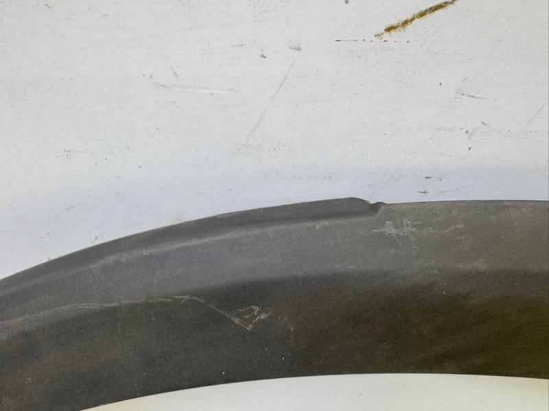 Накладка заднего крыла левого