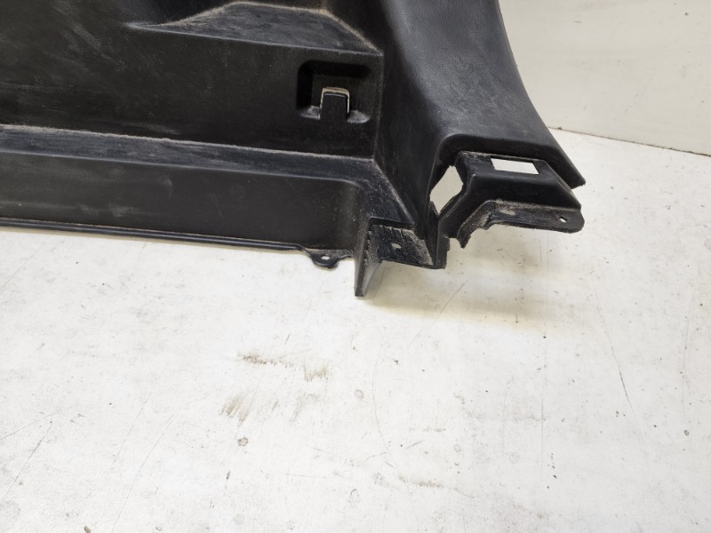 Обшивка багажника