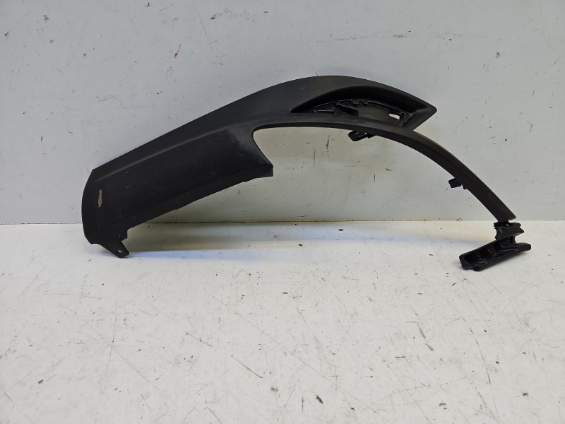 Спойлер заднего бампера