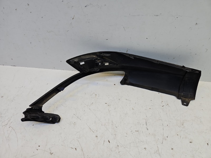 Спойлер заднего бампера