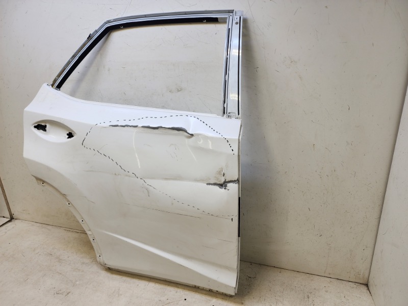 Дверь задняя правая