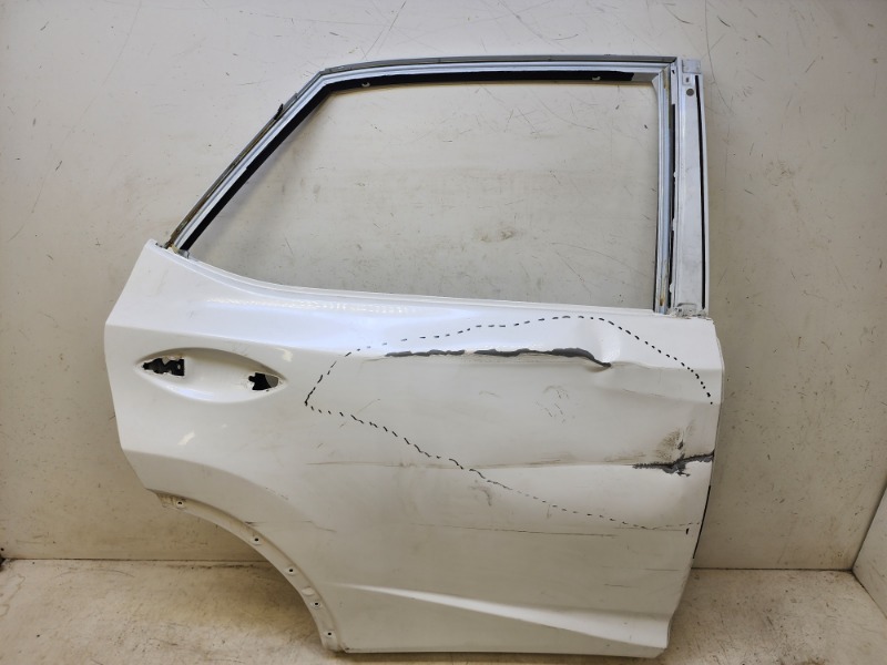 Дверь задняя правая