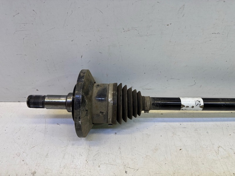 Полуось задняя левая