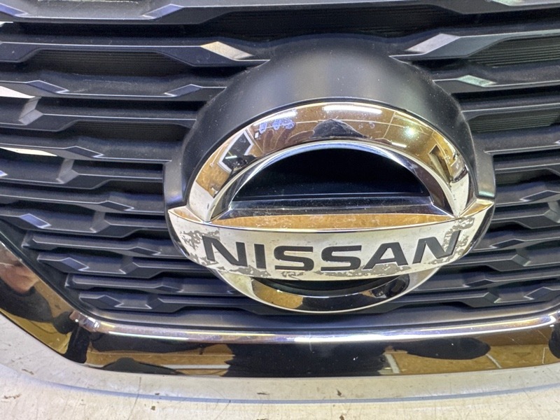 Решетка радиатора