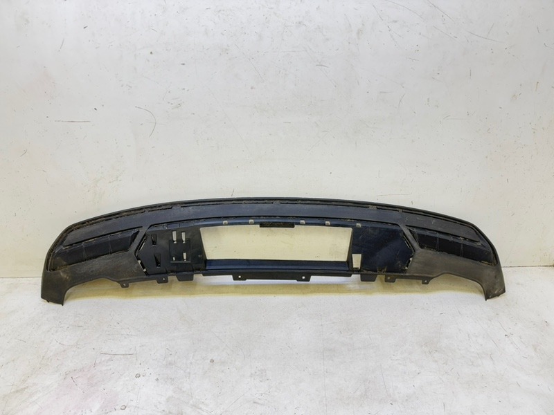 Спойлер заднего бампера