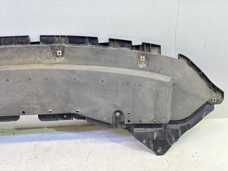 Пыльник двигателя