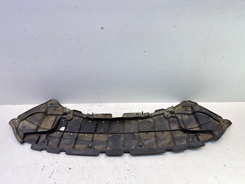 Пыльник двигателя