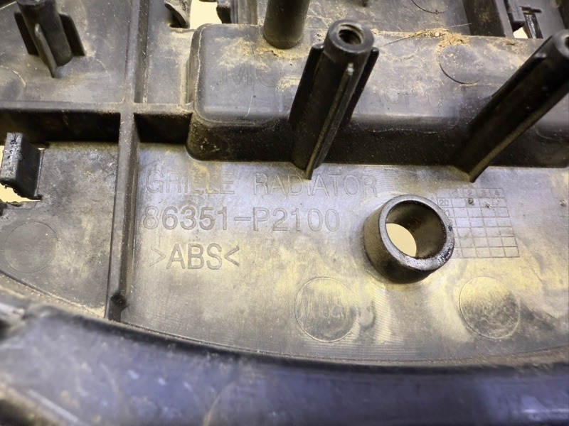 Решетка радиатора