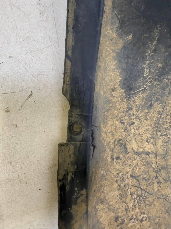 Локер передний правый