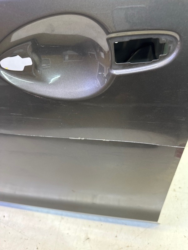 Дверь передняя левая