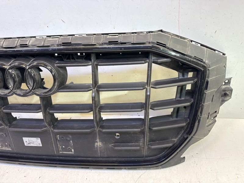 Решетка радиатора