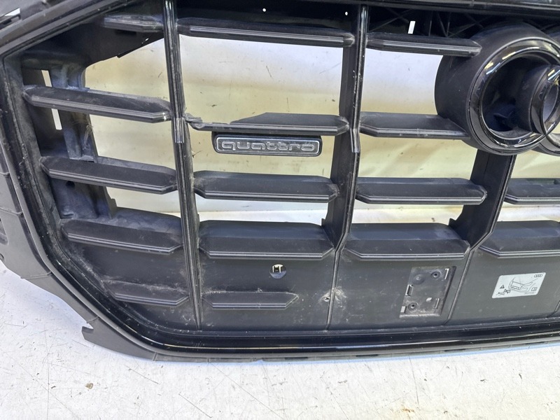 Решетка радиатора