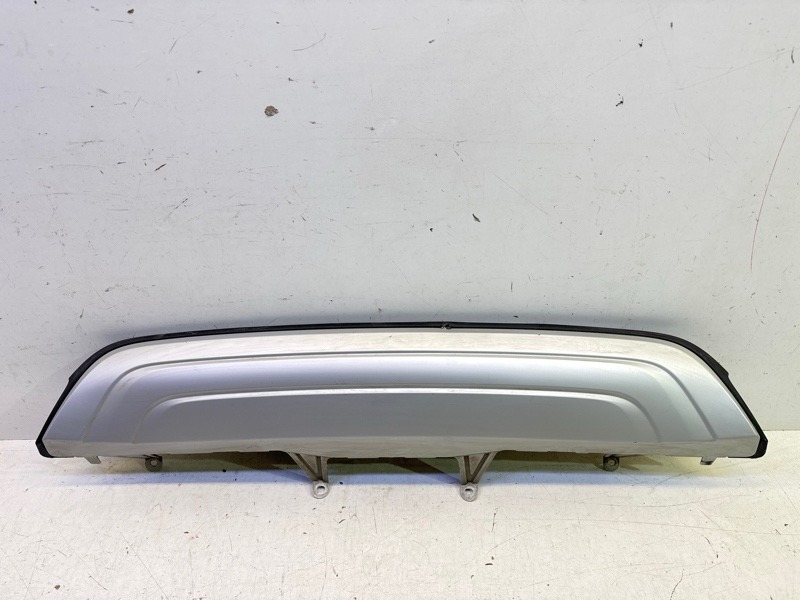 Накладка заднего бампера