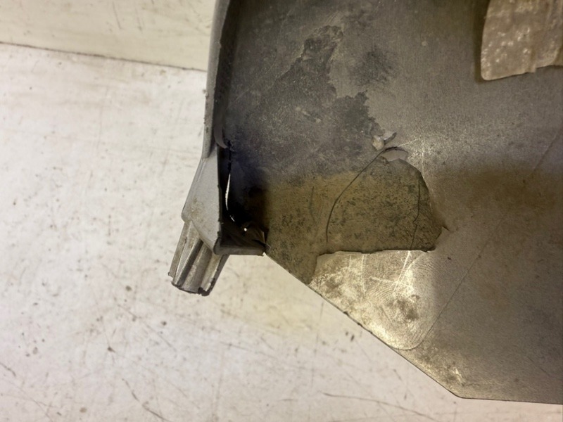 Накладка переднего бампера