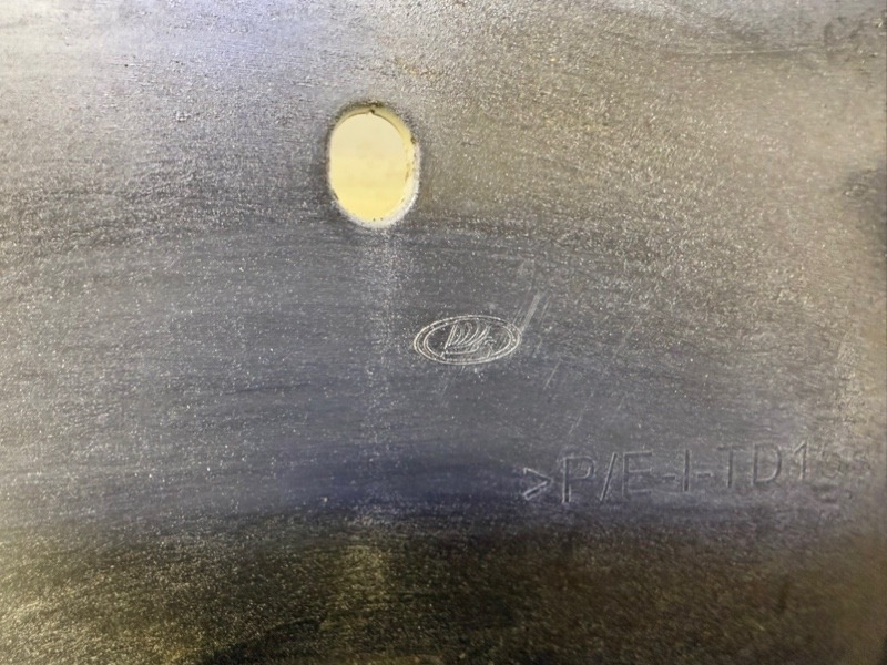 Бампер передний