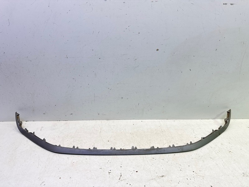 Накладка переднего бампера