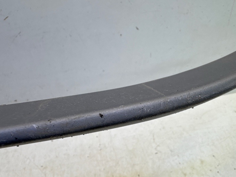 Накладка переднего бампера