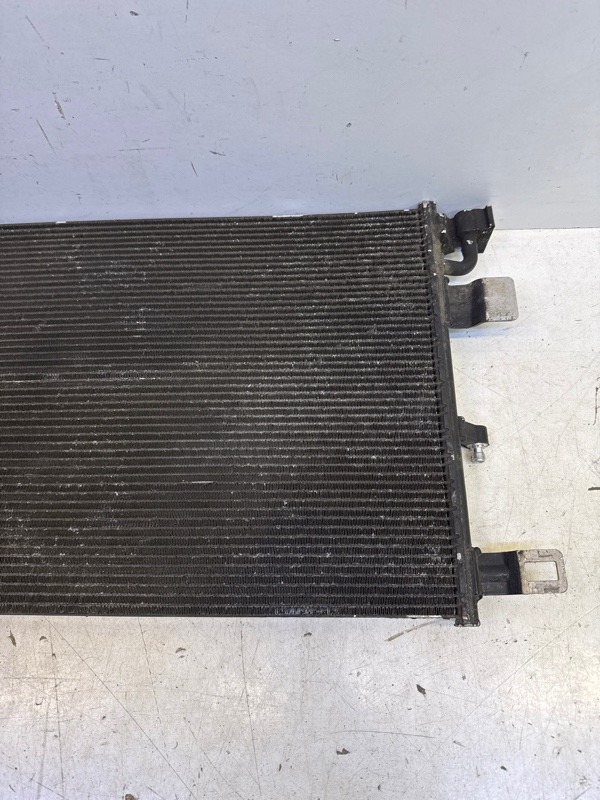 Радиатор кондиционера / конденсер