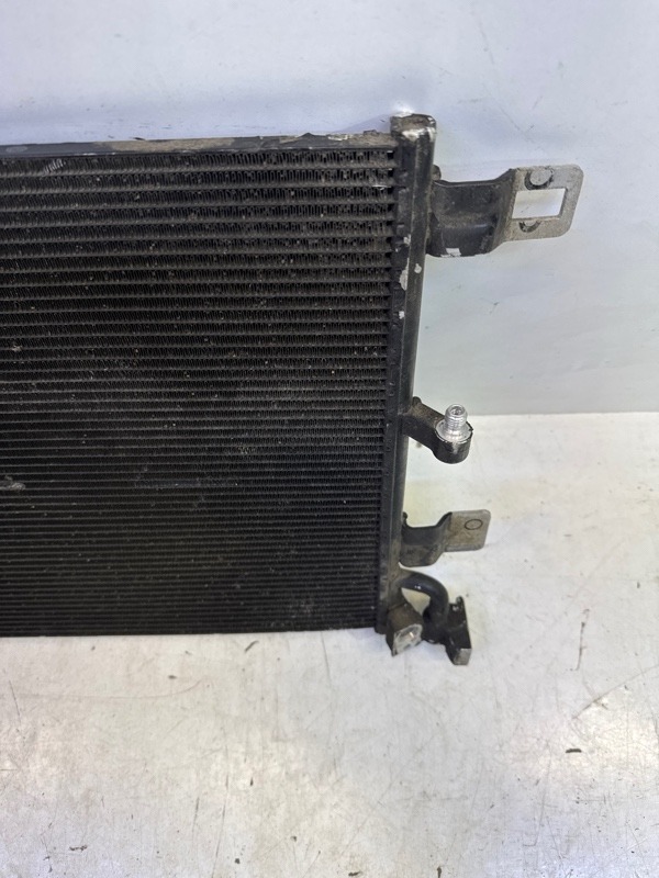 Радиатор кондиционера / конденсер