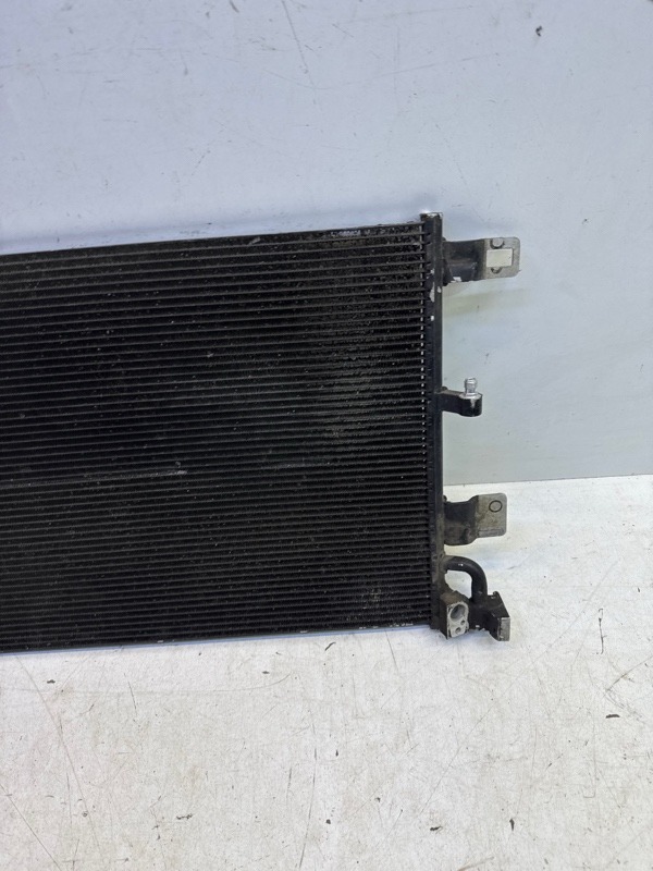 Радиатор кондиционера / конденсер