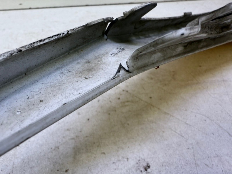 Накладка на решетку радиатора