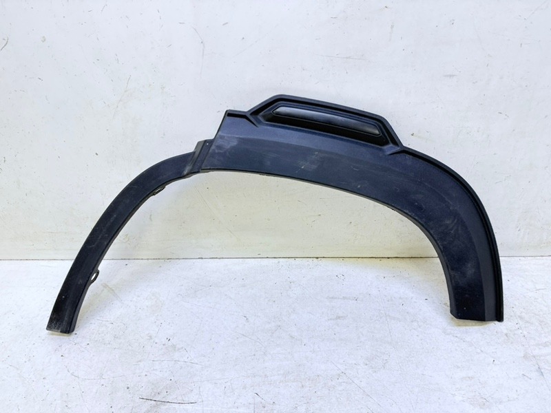 Накладка заднего крыла левого