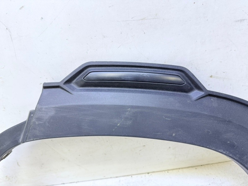 Накладка заднего крыла левого
