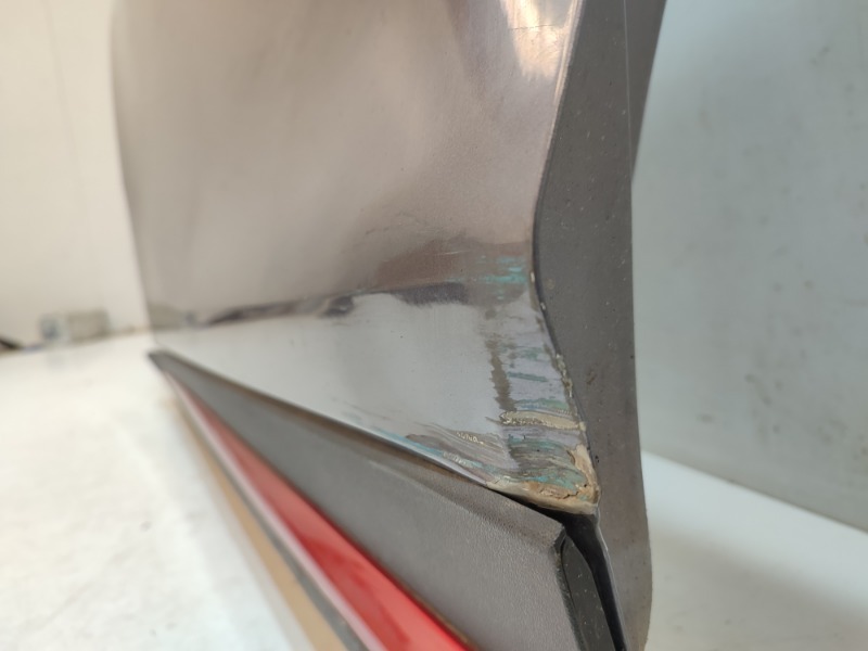 Дверь передняя левая